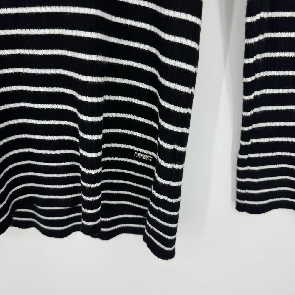 DKNY Stripe Turtlneck Sweater Size Large
